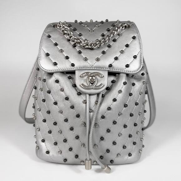 Chanel Metallic Lambskin Stud Wars Backpack - Picture 2 of 15
